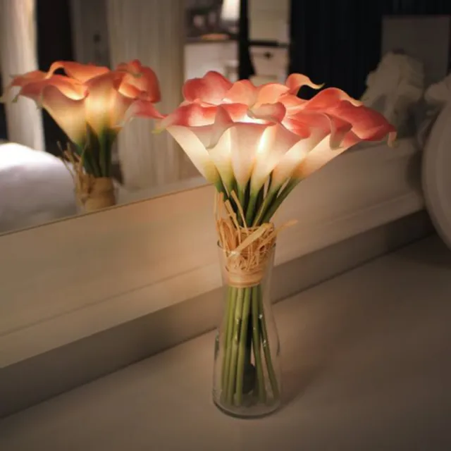 Via K Studio Led 仿真花夜燈 海芋花束 小夜燈永生花情人節花束 Momo購物網 Via K Studio Led 仿真花夜燈 海芋花束 小夜燈永生花情人節花束 Momo購物網