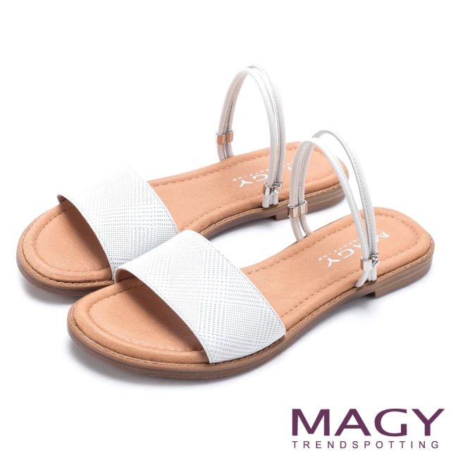 【MAGY】壓紋羊皮兩穿寬版平底涼拖鞋(白色)