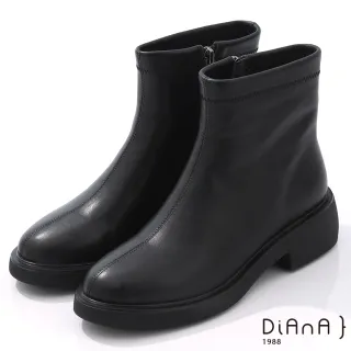 【DIANA】4cm柔軟牛皮素色鉚釘內刷羊絨布顯瘦款馬汀短靴-率性自我(黑)