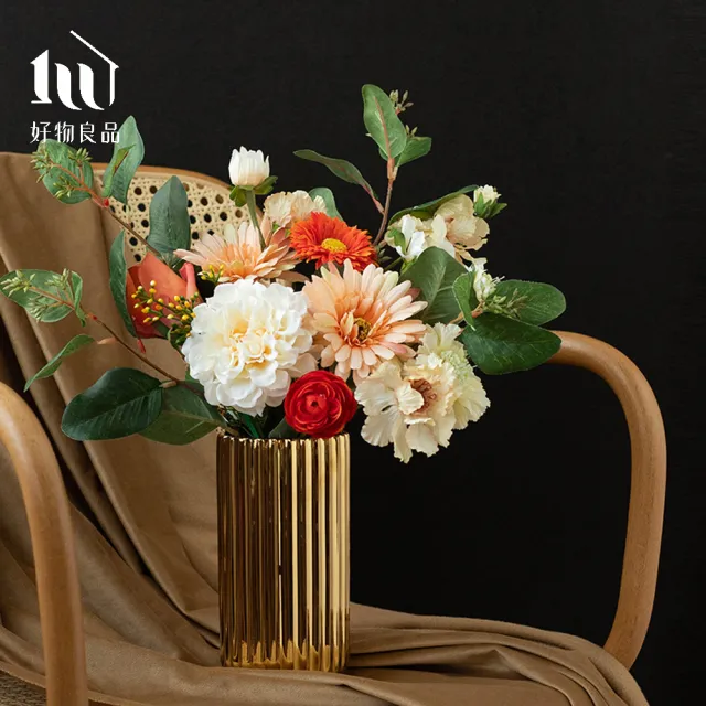 好物良品 矮款 簡約豎紋陶瓷花瓶花藝花器插花裝飾品桌面餐桌擺飾 金色 大理石紋 Momo購物網 好評推薦 23年1月