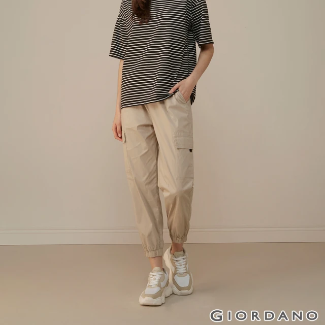 GIORDANO 佐丹奴【GIORDANO 佐丹奴】女裝G-MOTION涼感工裝束口褲(96 羊絨棕)