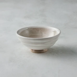 日本美濃燒 – 雲畫白陶飯碗(12.5cm)
