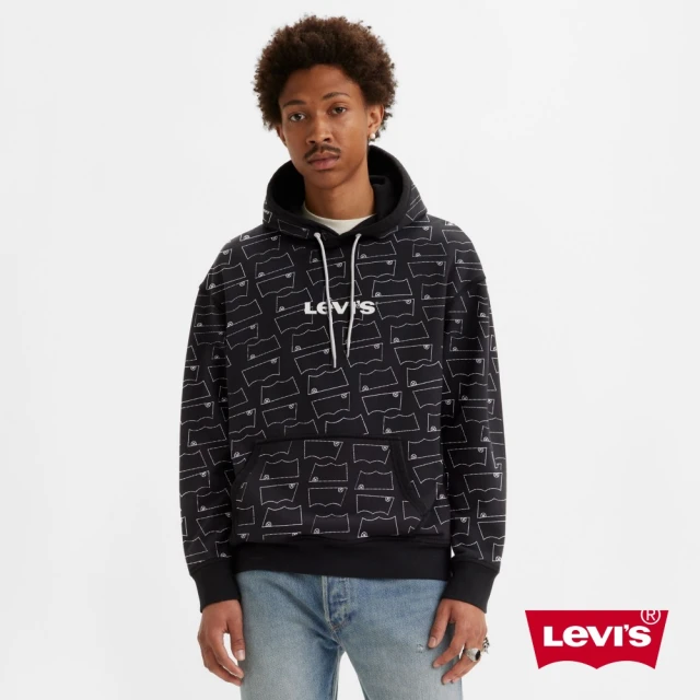 【LEVIS】男款 寬鬆版重磅口袋帽T / 滿版描框Logo 魚子黑 人氣新品