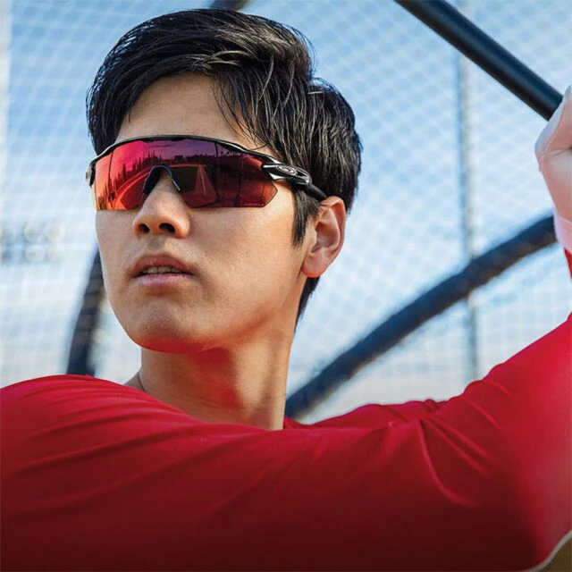 oakley 墨鏡