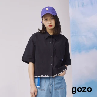 【gozo】gozo標語繡花下擺短版襯衫(兩色)