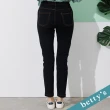 【betty’s 貝蒂思】腰飾跳色繡線長褲(黑色)
