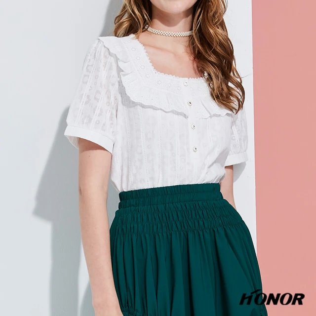 HONOR 山形屋【HONOR 山形屋】壓褶蕾絲方領上衣