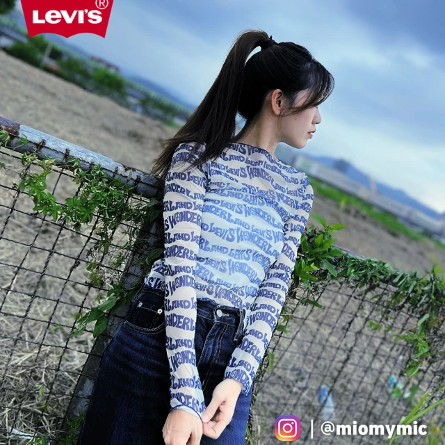 LEVIS 女款 薄針織修身剪裁T恤 / 滿版Logo印花 人氣新品