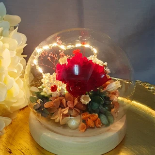 【奧斯塔拉花藝】最愛媽媽康乃馨玻璃盅(紅色康乃馨、永生花、乾燥花)