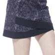 【Lynx Golf】korea女款滿版小花英文印花造型群擺設計休閒短裙(深灰色)