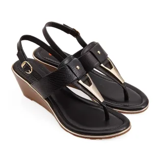 【A.S.O 阿瘦集團】BESO-壓紋牛皮簡約金屬釦楔型涼鞋(黑色)