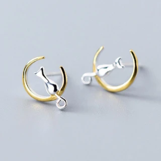 【Sayaka 紗彌佳】耳環 飾品  925純銀弦月上的貓咪耳環 -金色