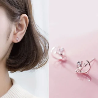 【Sayaka 紗彌佳】耳環 飾品  925純銀弦月上的貓咪鑲鑽造型耳環 -單一規格