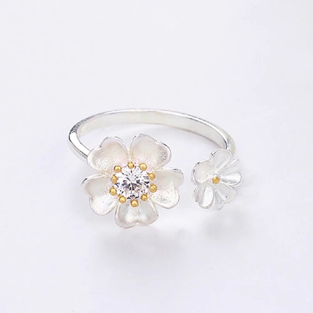 【Sayaka 紗彌佳】戒指 飾品  文創風格手工製花朵鑲鑽戒/可調式戒指