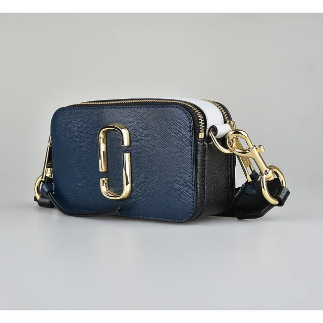 【MARC JACOBS】MARC JACOBS  Snapshot金字LOGO防刮牛皮拼色雙層拉鍊斜背相機包(新海藍x黑x灰)