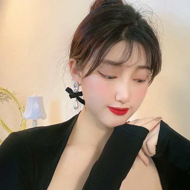 【SECRET BOX】韓國設計S925銀針法式氣質寶石珍珠蝴蝶結造型耳環(S925銀針耳環 蝴蝶結耳環 寶石耳環)