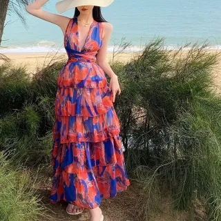 【my stere 我的時尚秘境】現貨-韓星同款-v領低胸露背顯瘦度假長洋裝(時尚 唯美 名媛風 性