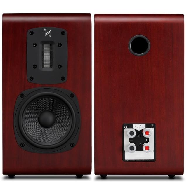 QUAD S-2 是英國經典音響品牌 QUAD 的旗艦立體聲揚聲器，採用先進雙聲道設計，提供純淨高保真 Hi-Fi 音質，讓音樂愛好者和家庭娛樂使用者盡享沉浸式聽覺體驗。搭載低失真驅動單元，完美支援 Hi-Fi 系統，結合復古外型與現代科技，提升您的音響生活。無論古典樂或流行音樂，QUAD S-2 揚聲器都能帶來細膩低頻與清晰高頻，成為頂級 Hi-Fi 音響的理想選擇。