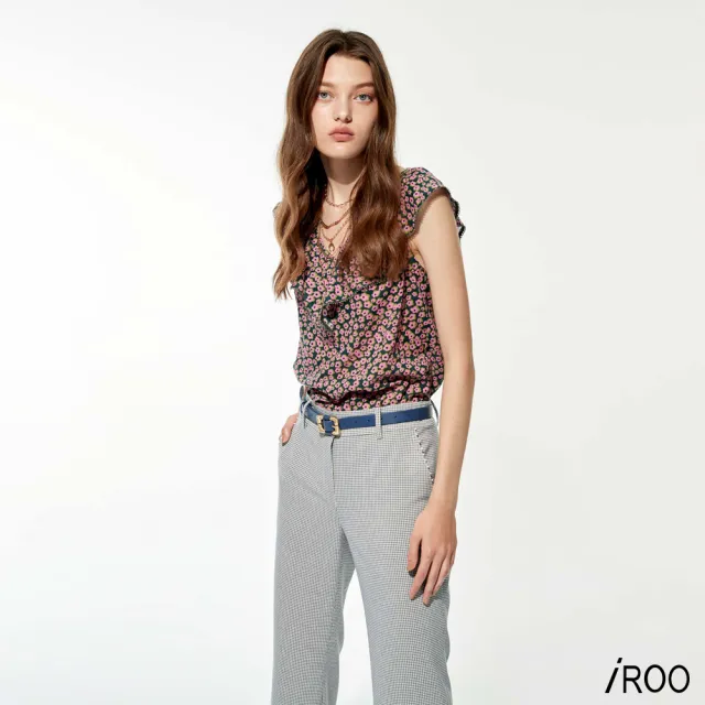 【iROO】口袋鑲珍珠格紋七分褲