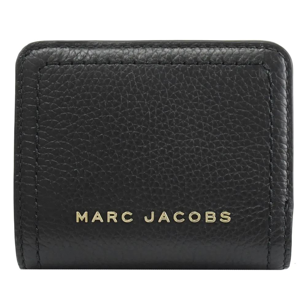 【MARC JACOBS 馬克賈伯】簡約金屬浮雕LOGO雙面扣式拉鍊零錢短夾(黑)