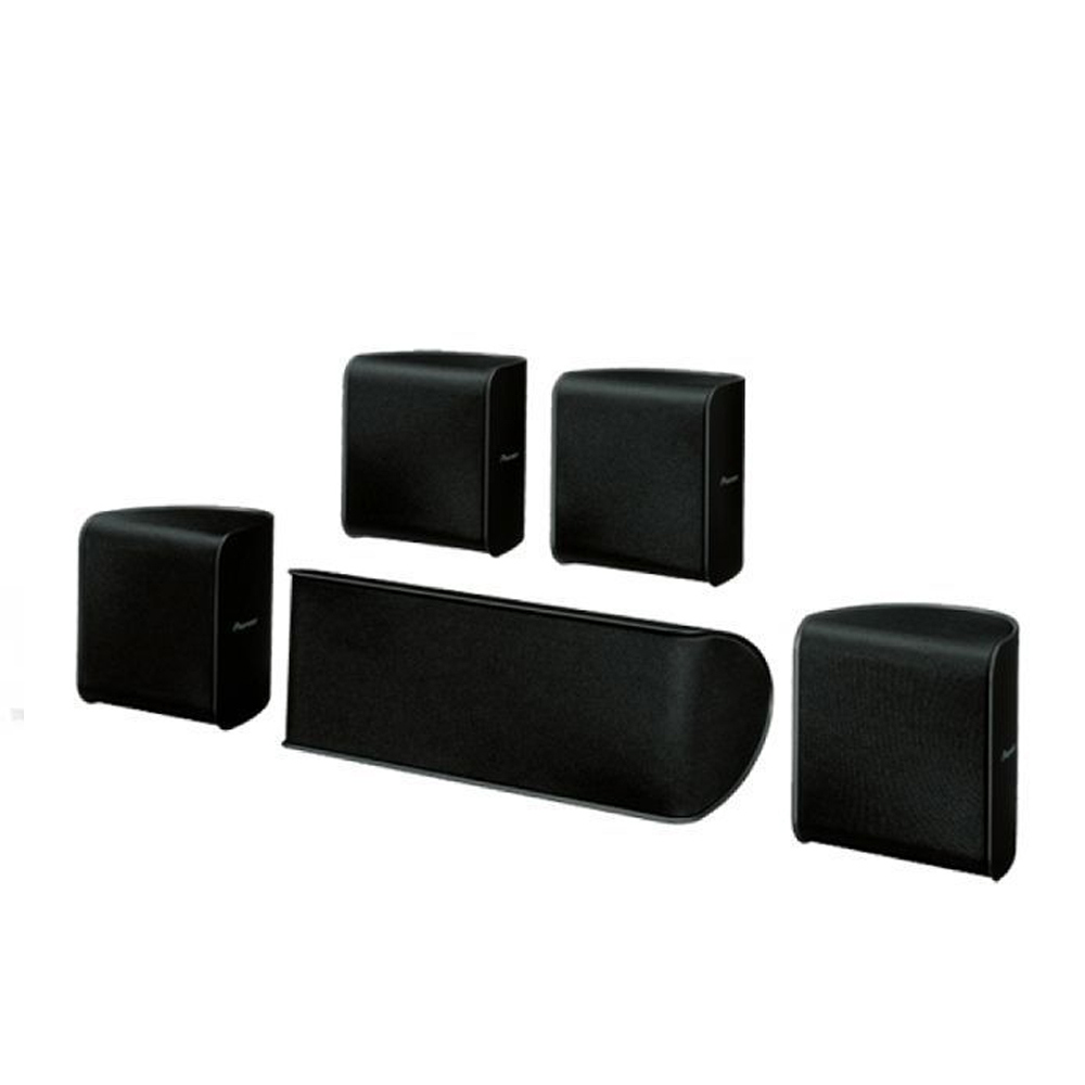 Pioneer 先鋒 S-HS100 是一款5聲道藍光級衛星家庭劇院揚聲組，簡潔裝潢設計完美融入家居環境。支援杜比TrueHD 環繞音效與4K超高畫質傳輸，提供優異功率品質與沉浸式音場，讓您在家輕鬆打造專業家庭劇院體驗。無論電影觀賞或音樂播放，都帶來頂級音響效果，適合追求高品質娛樂的您，享受電影般的視聽饗宴。