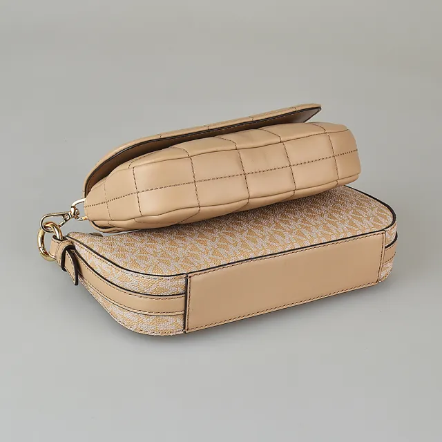 【Michael Kors】MK MICHAEL KORS JET SET金字LOGO PVC衍縫牛皮拉鏈扣式4合1斜背子母包(駝)