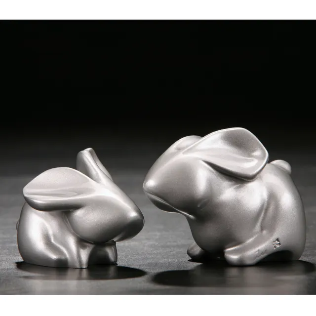 【Gallery Chuan 筌美術】精采．多才兔 The Splendid World 銀色(聚酯纖維樹酯  送禮 藝品 藝術禮品 兔)