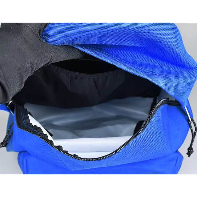 【MM6 MAISON MARGIELA】MM6 Maison Margiela X EASTPAK聯名款縫線標籤LOGO尼龍雙肩後背包(藍)