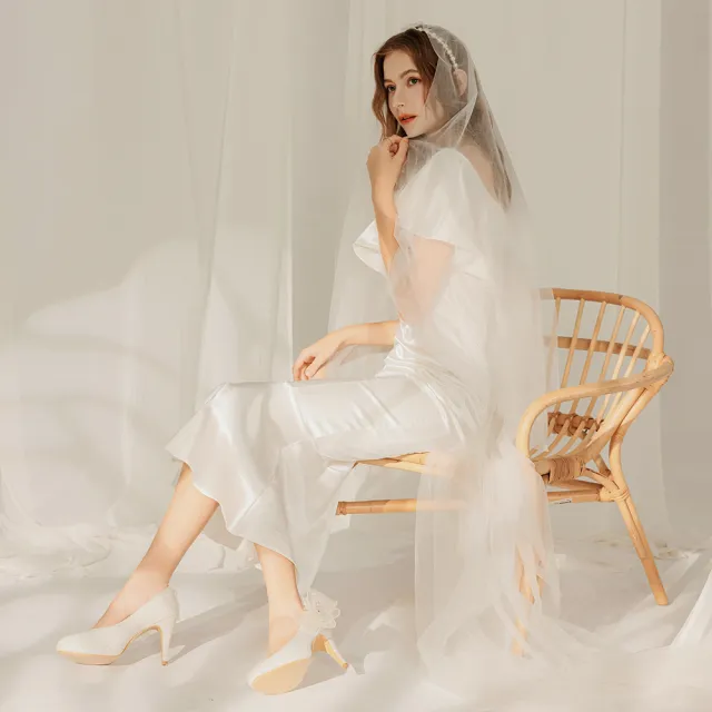 【Ann’S】甜蜜相遇-側邊立體珍珠蝴蝶結防水台圓頭婚鞋-9cm-版型偏小(白)