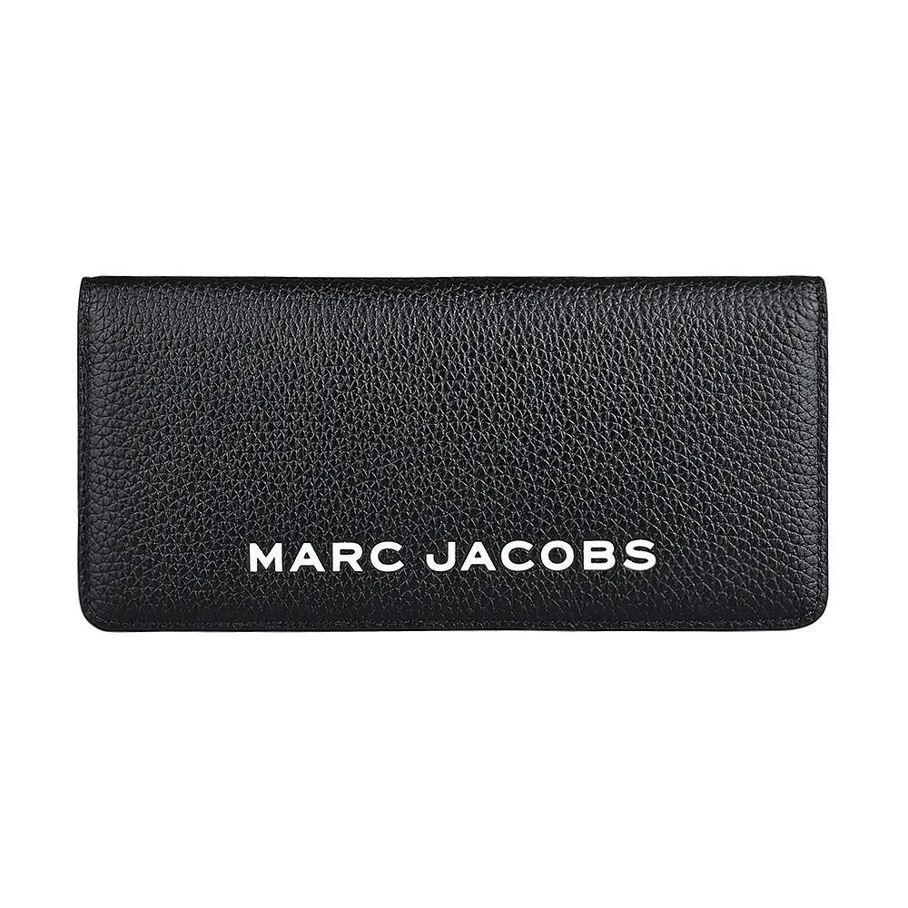 【MARC JACOBS 馬克賈伯】MARC JACOBS THE BOLD白字LOGO荔枝紋牛皮釦式長夾(黑)