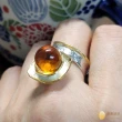 【優雅琥珀】來自波羅地海 干邑色琥珀 設計款戒指(925純銀 精工細緻設計 具證書)
