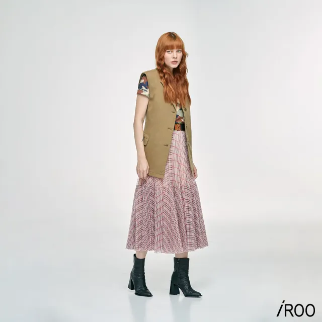 【iROO】軍裝風背心式外套