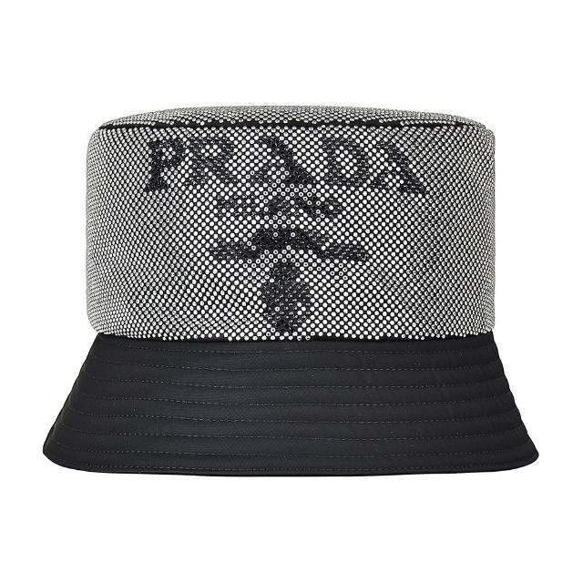 【PRADA 普拉達】PRADA黑字LOGO再生尼龍搭配水鑽飾釘漁夫帽(男款/黑x銀)