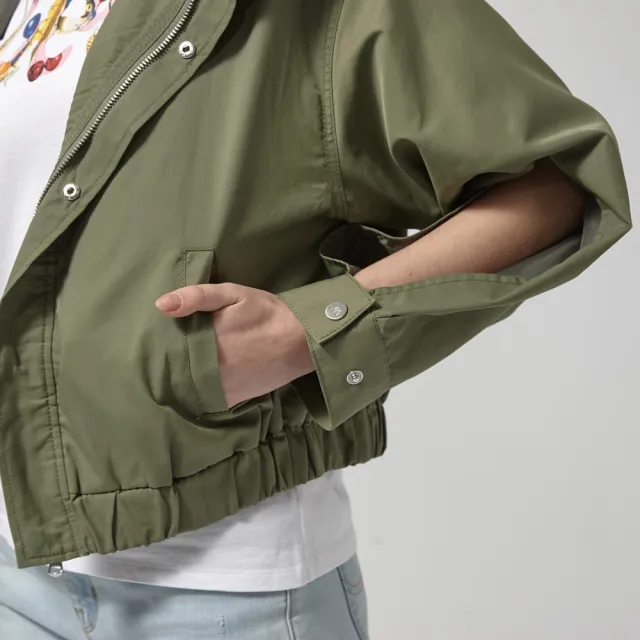 【Lee 官方旗艦】女裝 休閒外套 / 薄款防風短版 墨綠色 季節性版型(LL1901169RY)