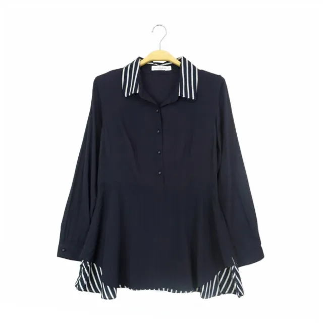 【Kinloch Anderson】知性半開襟剪接配條紋上衣 金安德森女裝(KA0771009 深藍)