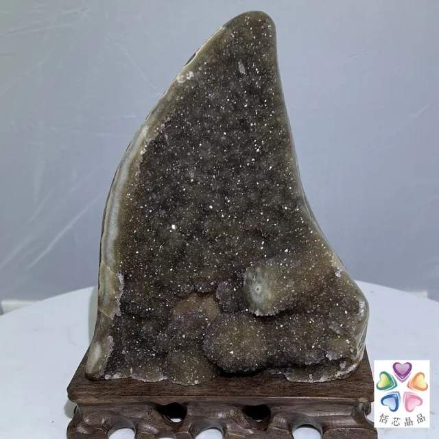 【恬芯晶品】天然招財意象彩色晶鎮 1000g以上款隨機出貨(烏拉圭天然水晶消磁淨化招財開運財位磁場運勢提升)