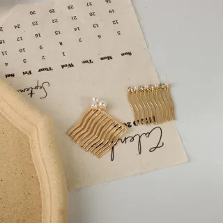 【00:00】美鑽髮插 珍珠髮插/韓國設計氣質優雅美鑽珍珠髮插 髮梳 碎髮夾(4款任選)