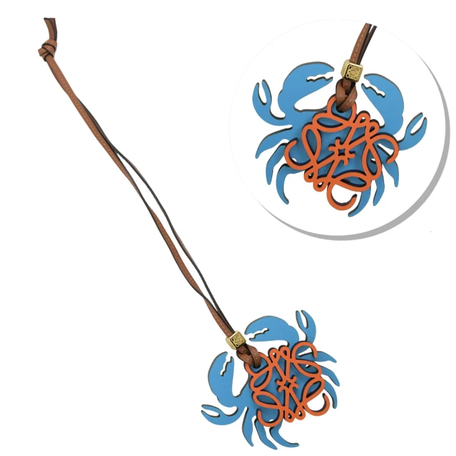 【LOEWE 羅威】經典徽章鏤空LOGO螃蟹雙吊飾小牛皮吊飾鑰匙圈(藍/橘)