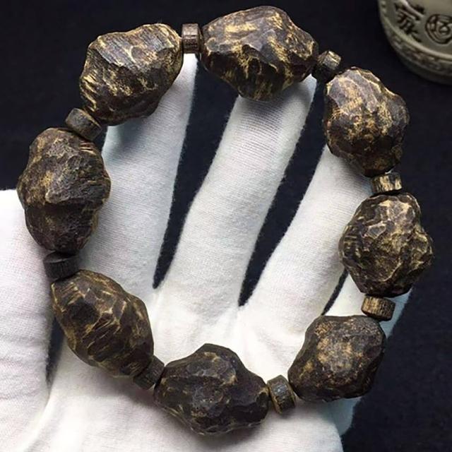 【桃花源創意工坊】極品蟲漏王奇楠隨形老料沉香沉水手鍊(手鍊)