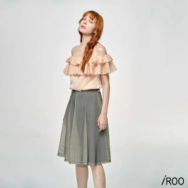 【iROO】氣質荷葉邊飾上衣