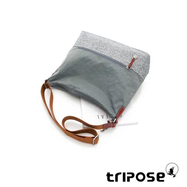 【tripose】漫遊系列岩紋輕巧側肩背包(優雅灰)