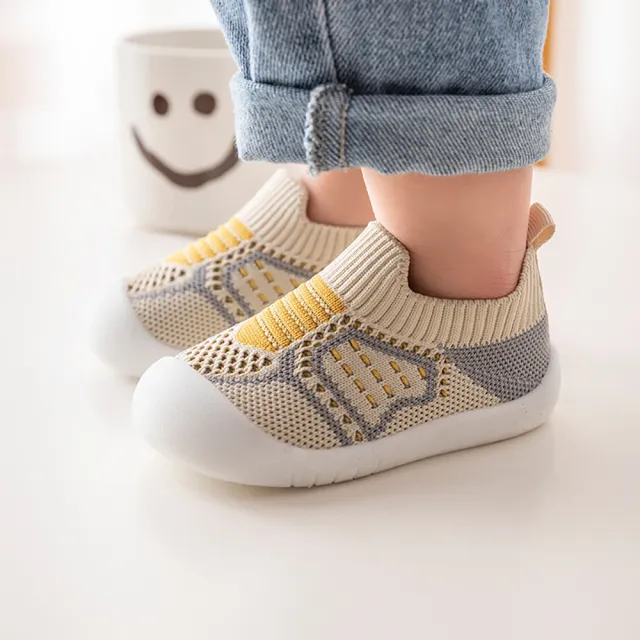 【bebehome】時尚透氣輕量學步鞋(止滑膠底嬰兒鞋)