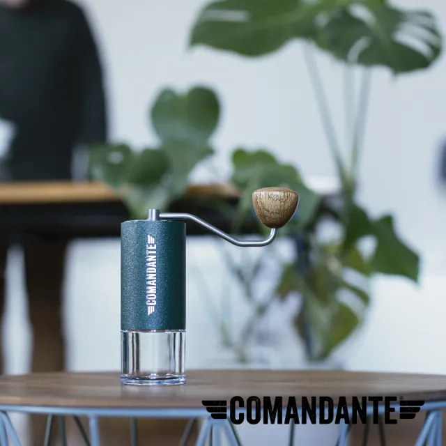 【COMANDANTE】2023 新色 德國Comandante C40 MK4 頂級手搖磨豆機 超跑綠(德國製手搖磨豆機)