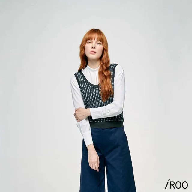 【iROO】Ｖ領針織背心