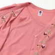 【ILEY 伊蕾】春日花朵刺繡假兩件針織上衣(兩色；M-XL；1231455401)