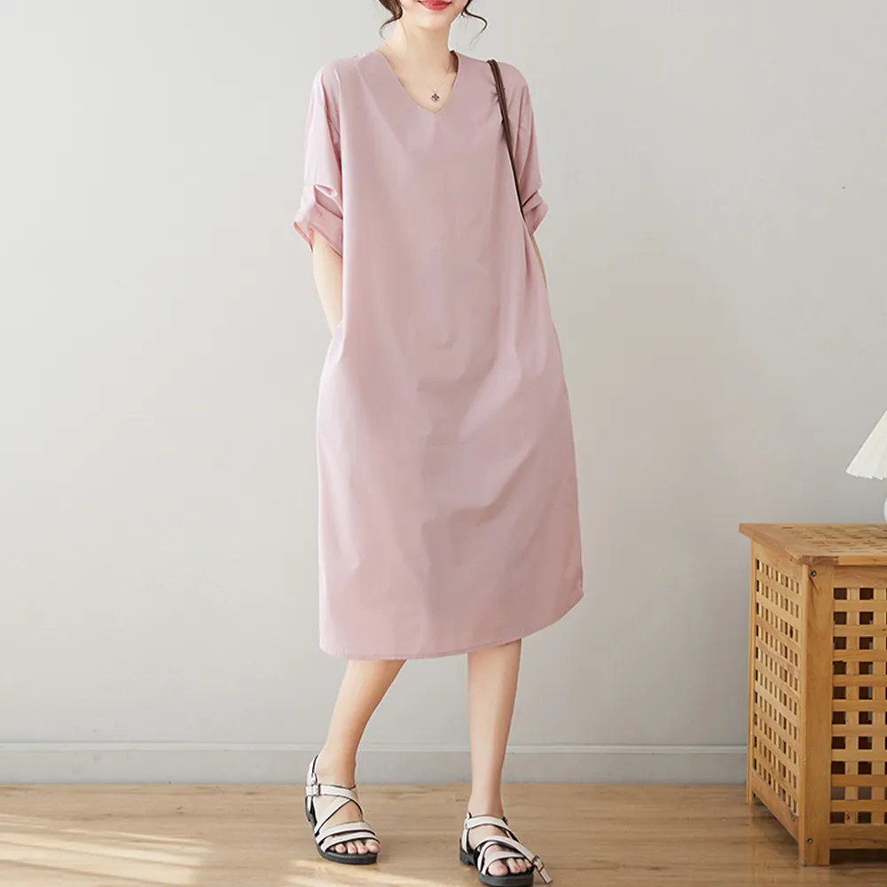 【初色】清涼感寬鬆圓領休閒口袋設計五分短袖連身中長裙洋裝-淺粉色-68534(M-2XL可選)