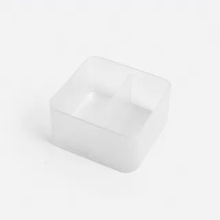 【特力屋】霧面磨砂分格收納盒 12x11x7cm