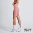 【Mollifix 瑪莉菲絲】前交叉高腰包覆訓練五分褲、瑜珈服、Legging(玫瑰粉)