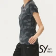 【SKY YARD】網路獨賣款-迷彩水波點點印圖吸濕排汗運動造型上衣(黑色)