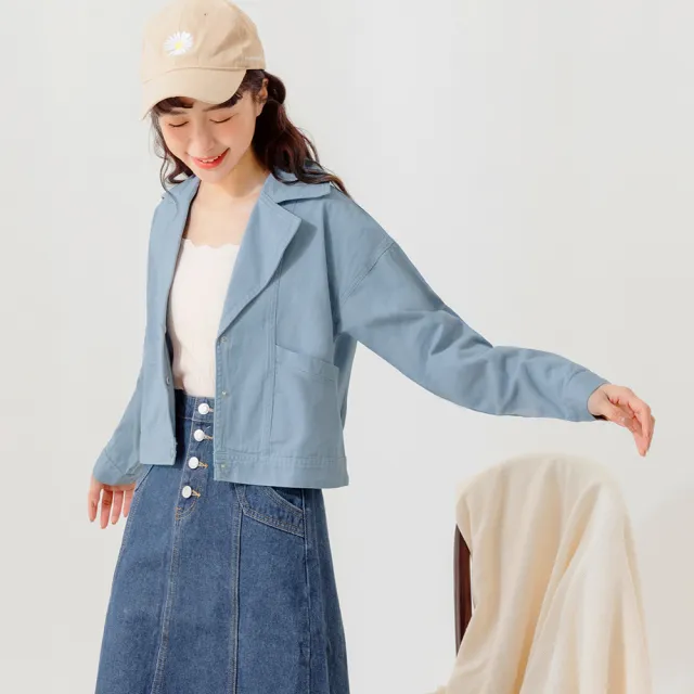 【OB 嚴選】高含棉翻領大口袋寬鬆短版外套 《EA3377》